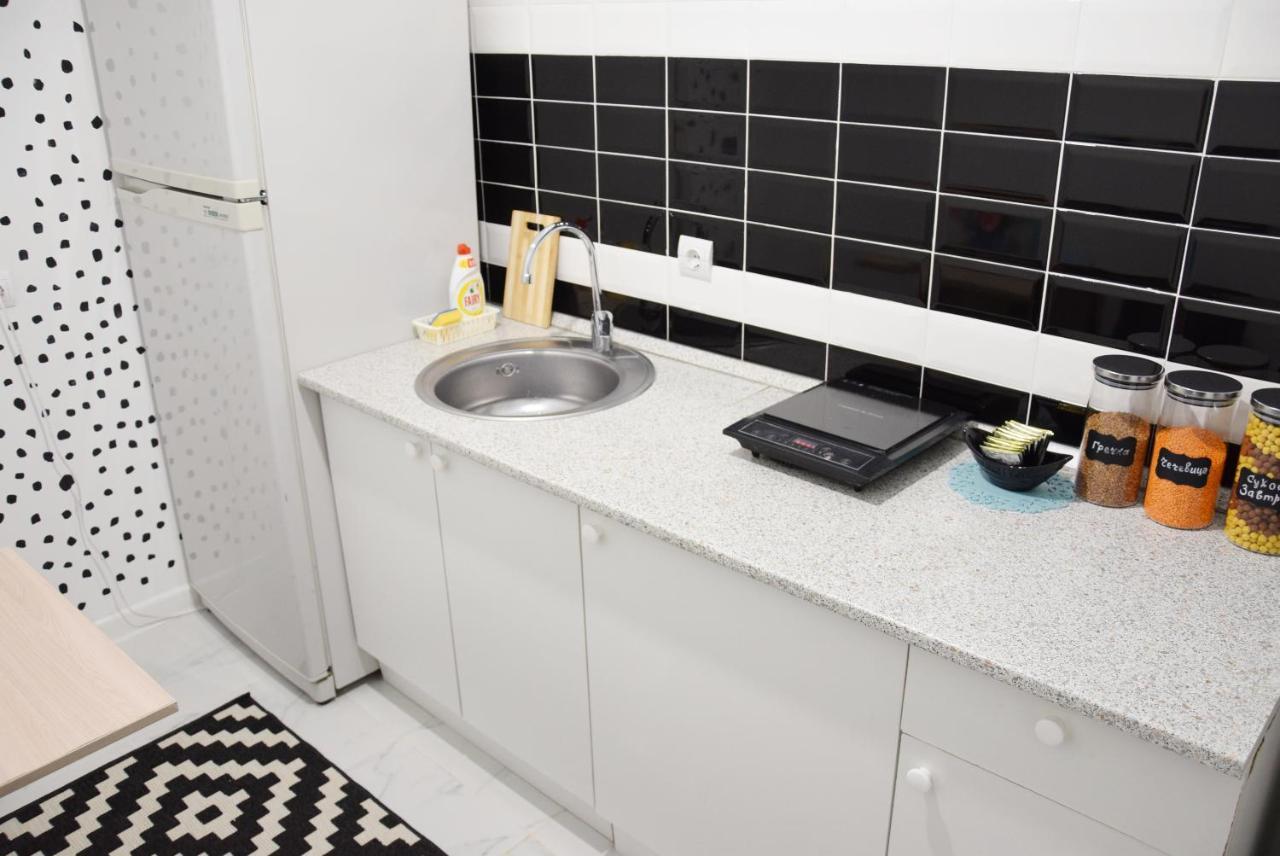 HALAL-Apartamenty рядом ТРЦ MegaAlma-Ata Экстерьер фото